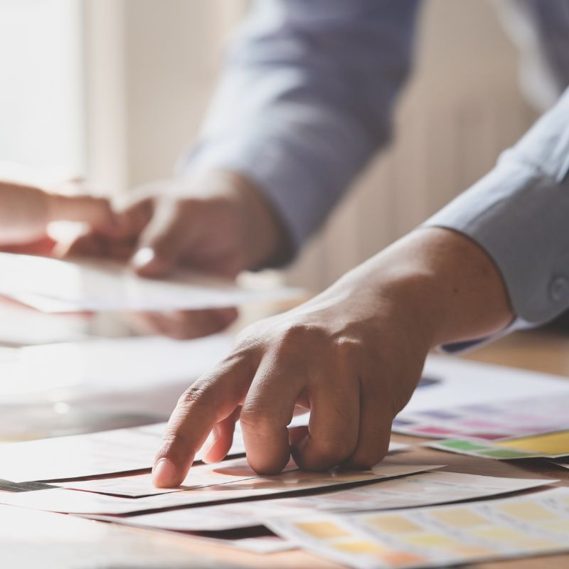 servicio de diseño gráfico para repartir flyers en Murcia